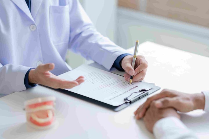 close-up-dentist-is-providing-dental-treatment-ad-2026-03-19-21-55-18-utc_11zon